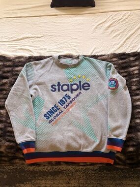 Staple Pigeon graphic crew neck sweater